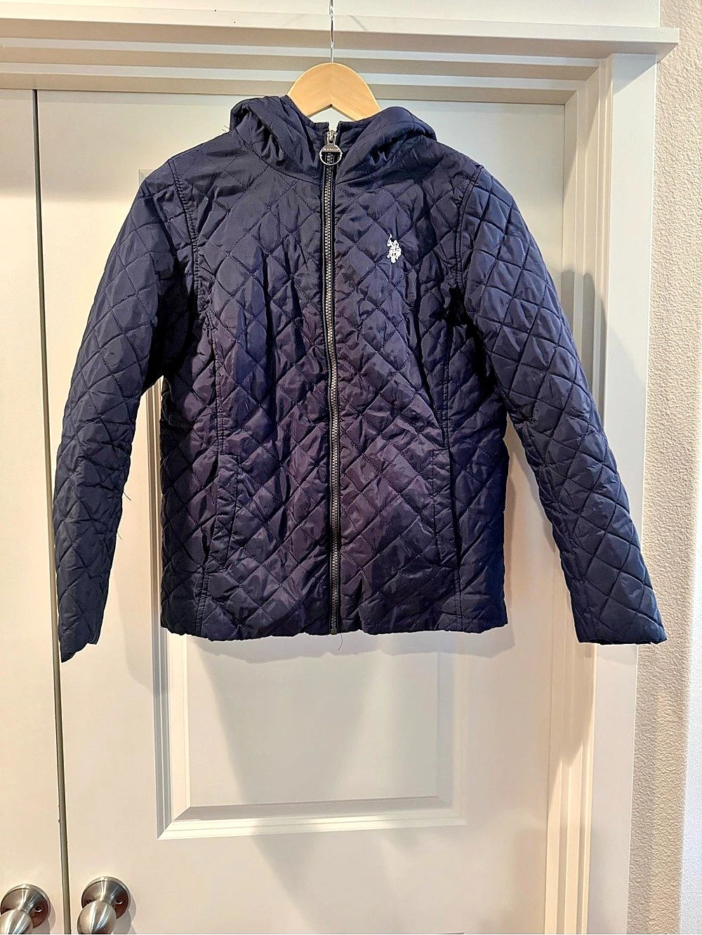 U.S. Polo Assn. Quilted Sherpa Lined Hooded Jacket. Blue Medium